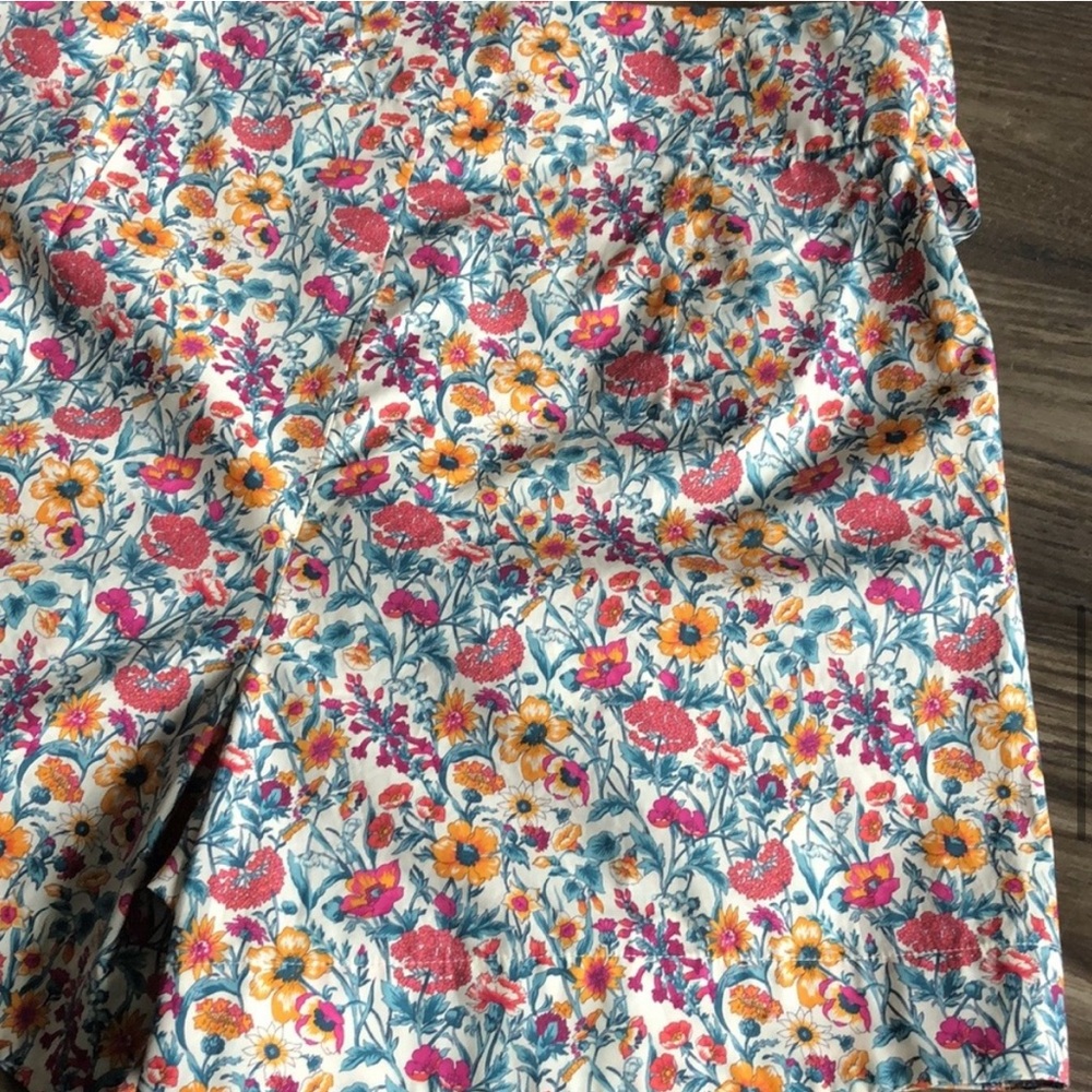 Antonio Melani Dawson High-Waisted Shorts with Tie - Picture 9 of 14